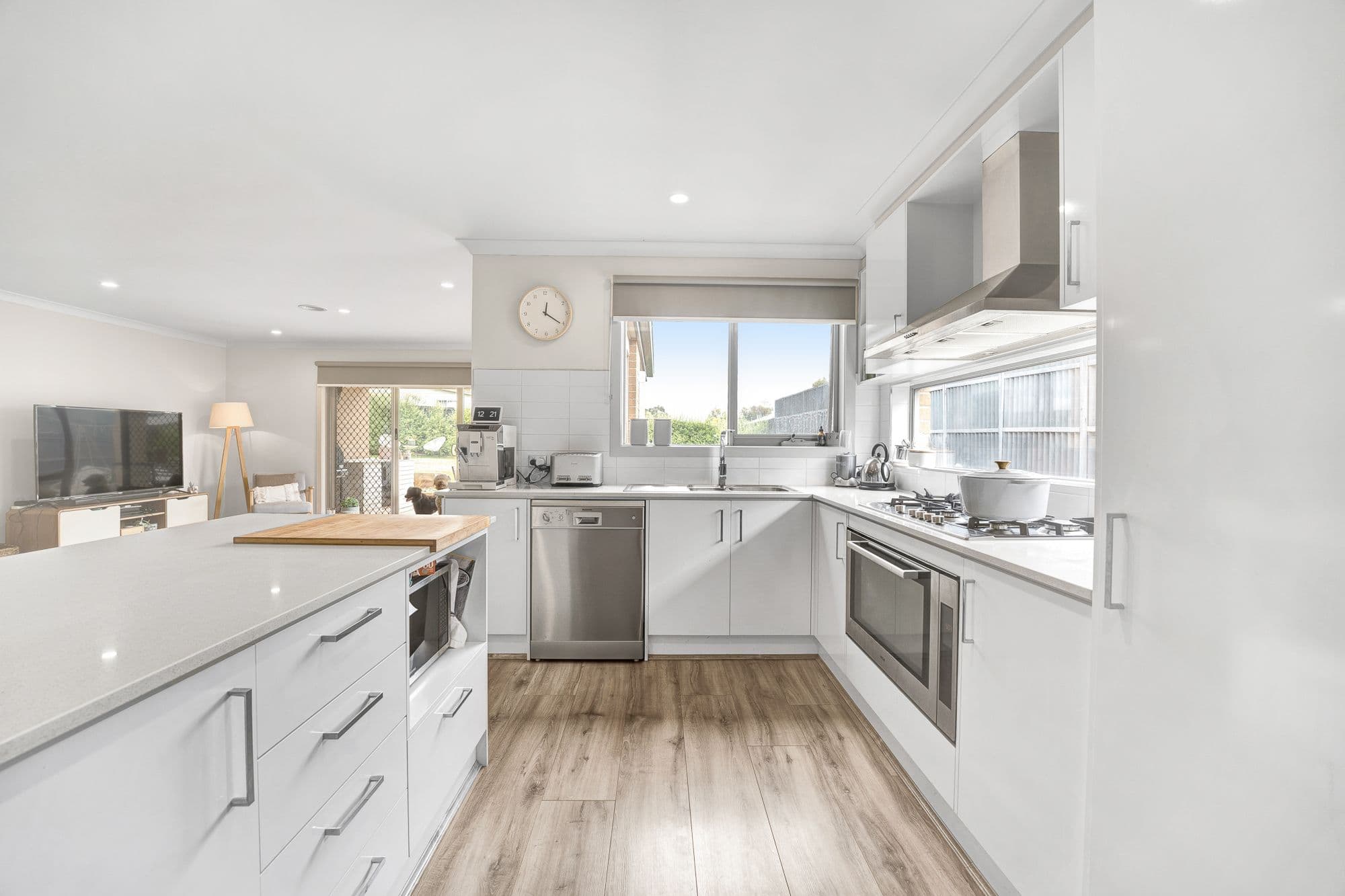 20 Elvington Avenue, Cowes VIC 3922, Cowes - Thumbnail 3