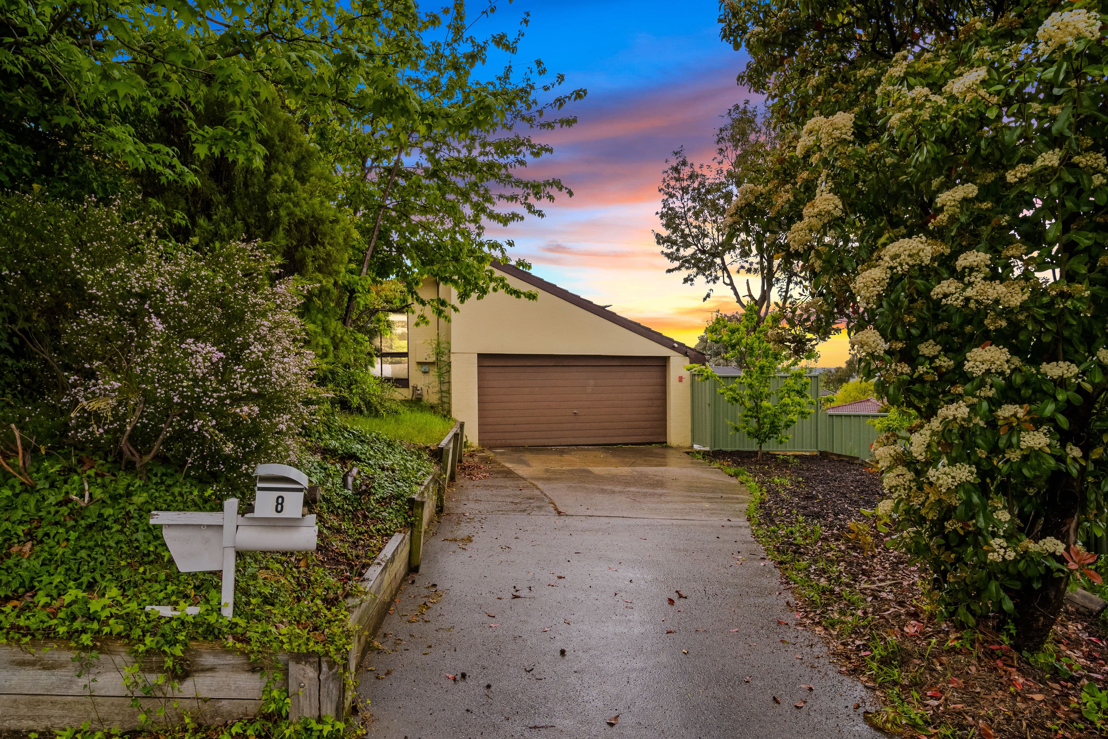 8 Camellia Place, Crestwood NSW 2620, Crestwood - Thumbnail 3