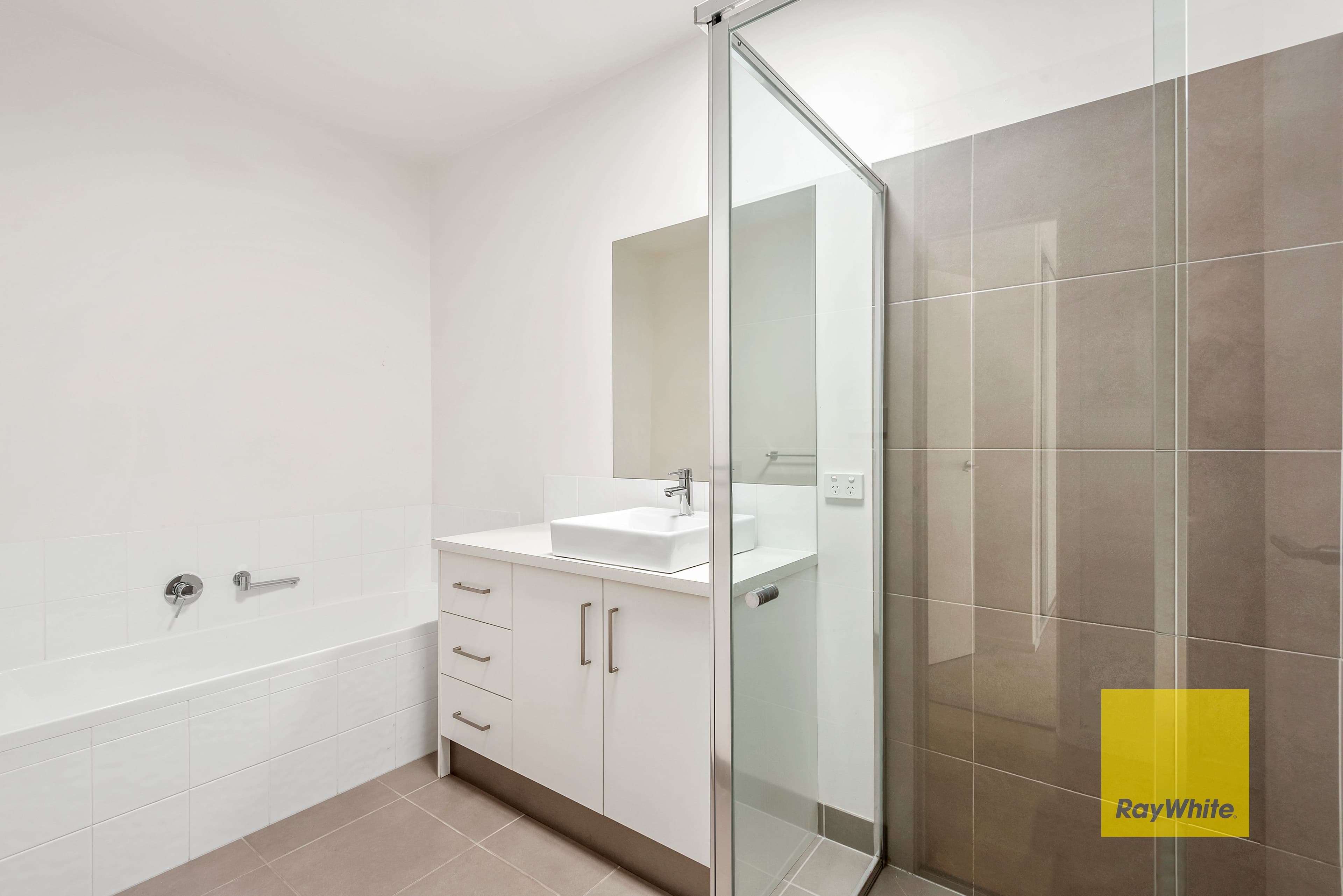 58 Tucker Street, Breakwater VIC 3219, Breakwater - Thumbnail 7