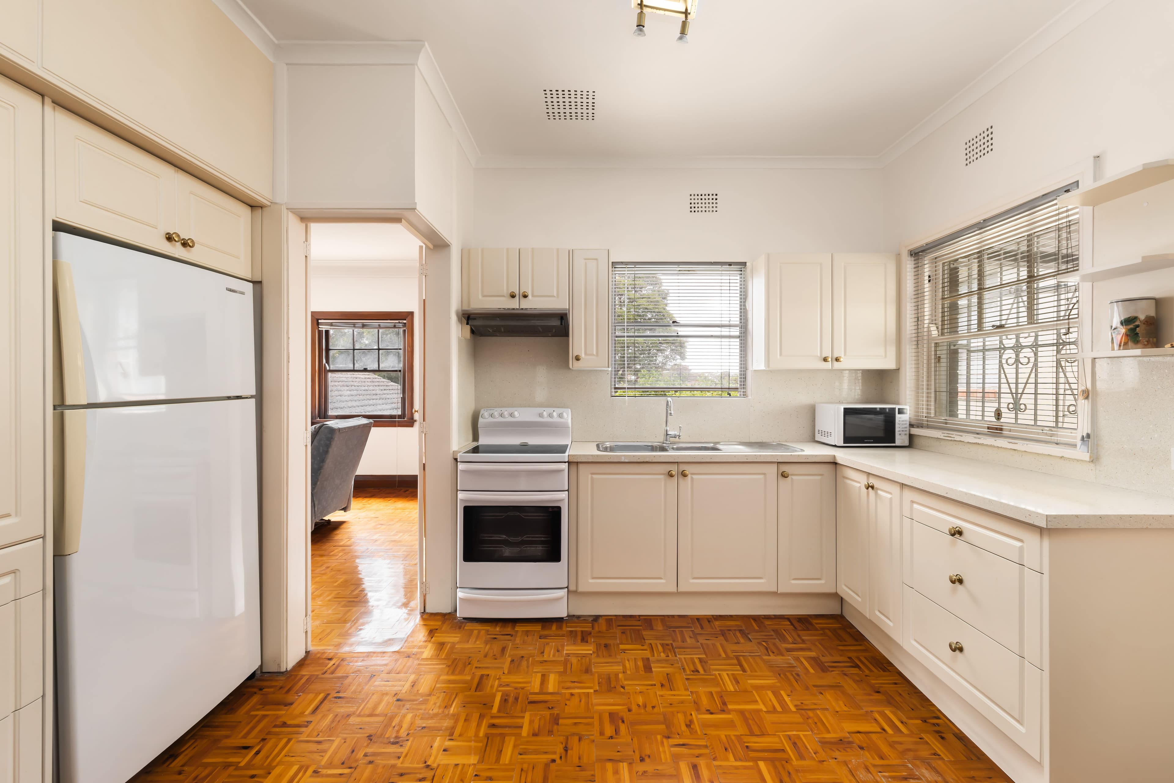 14 Badminton Road, Croydon NSW 2132, Croydon - Thumbnail 5