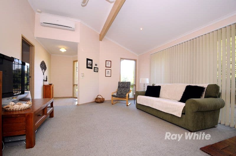 10 Albatross Close, BLIND BIGHT VIC 3980, Blind Bight - Thumbnail 4