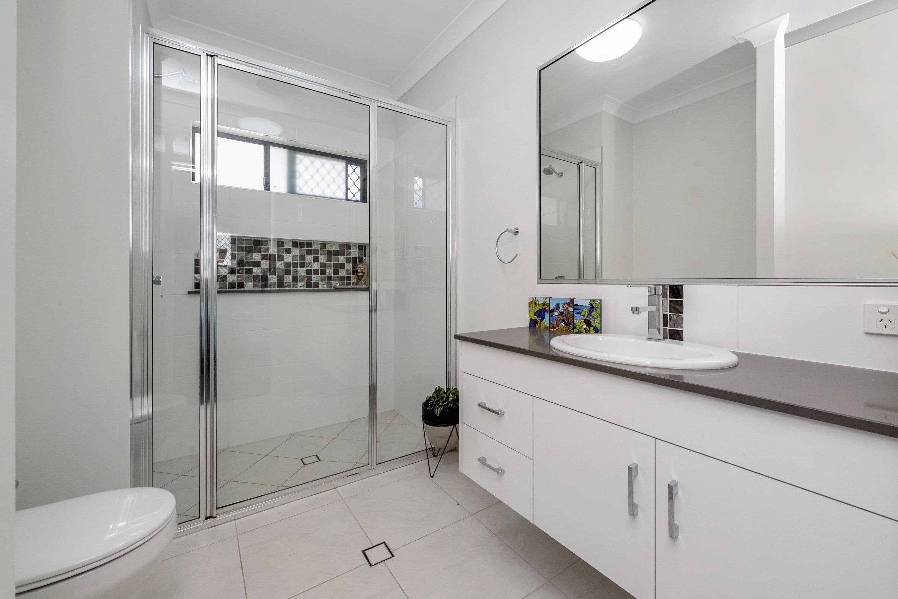10 Wainscot Street, Shaw QLD 4818, Shaw - Thumbnail 6