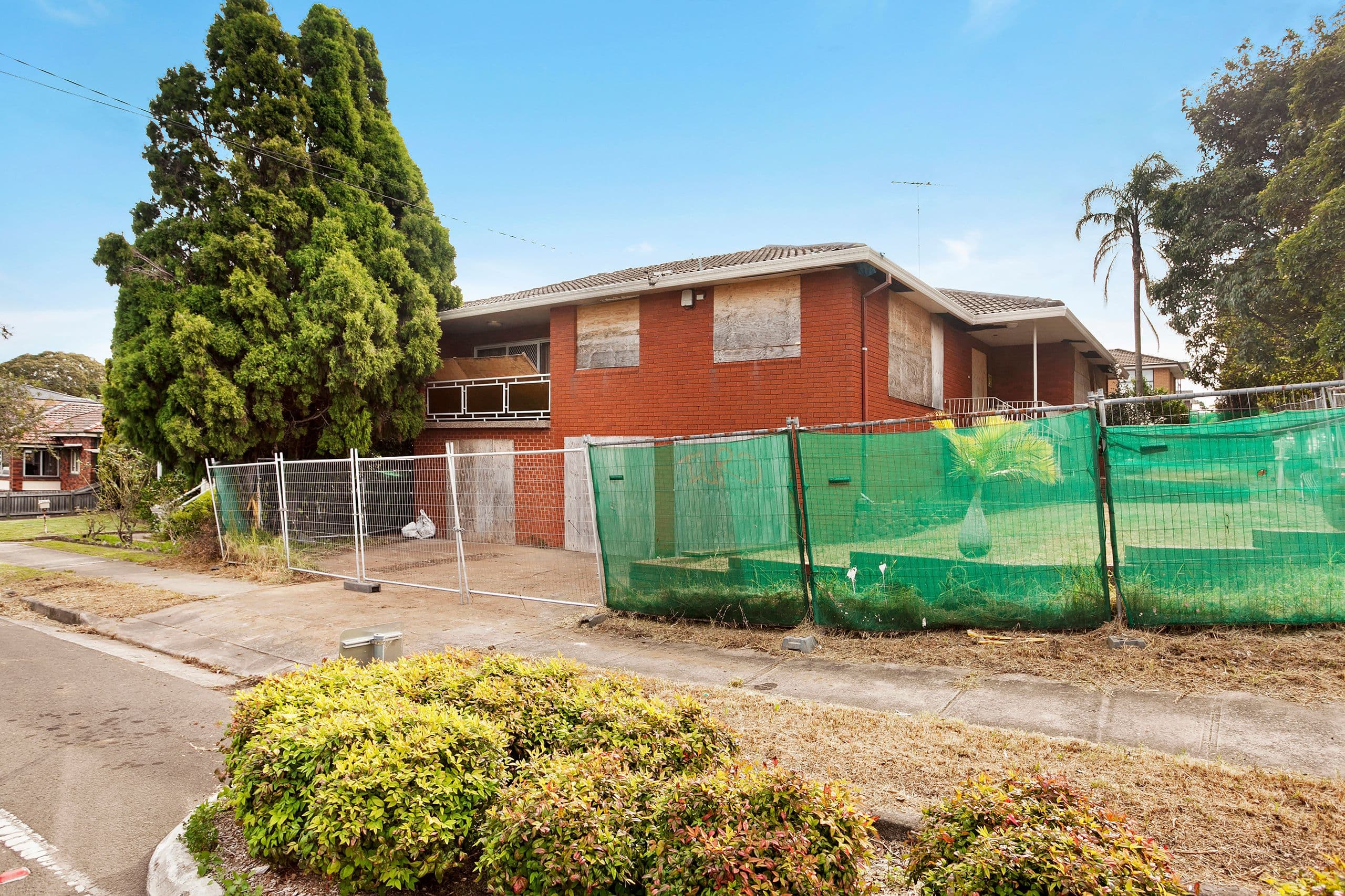 71 High Street, Carlton - Thumbnail 2