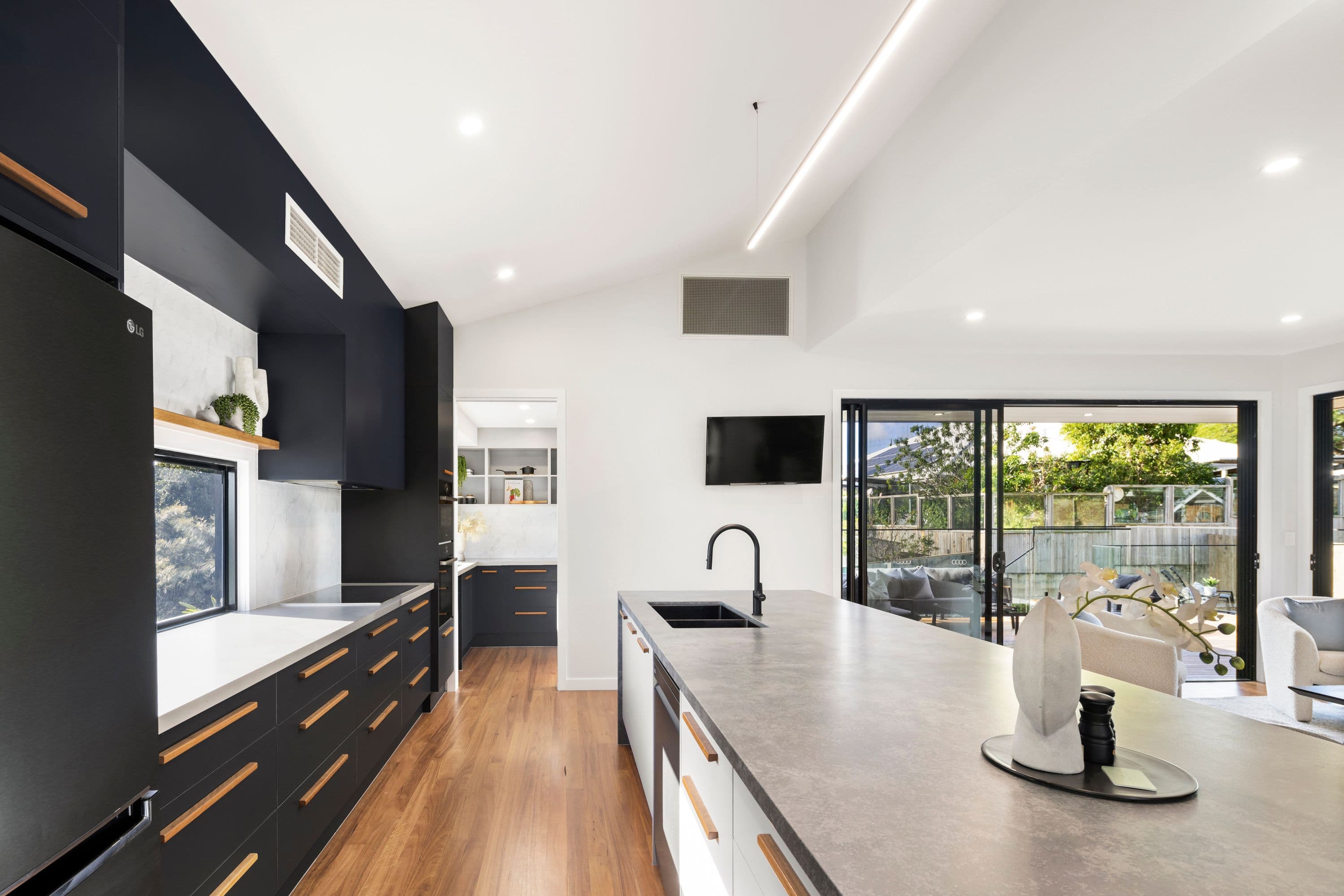 24 Lanercost Street, Geebung QLD 4034, Geebung - Thumbnail 8