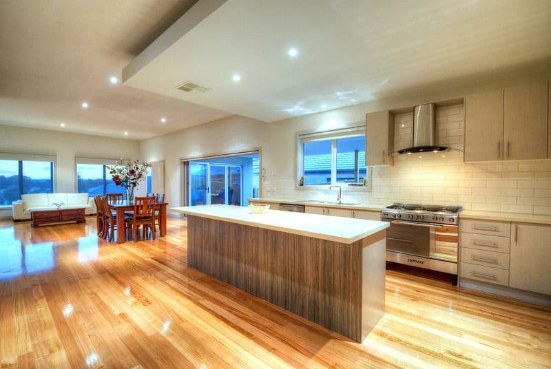 2 Gruner Avenue, DOREEN VIC 3754, Doreen - Thumbnail 2