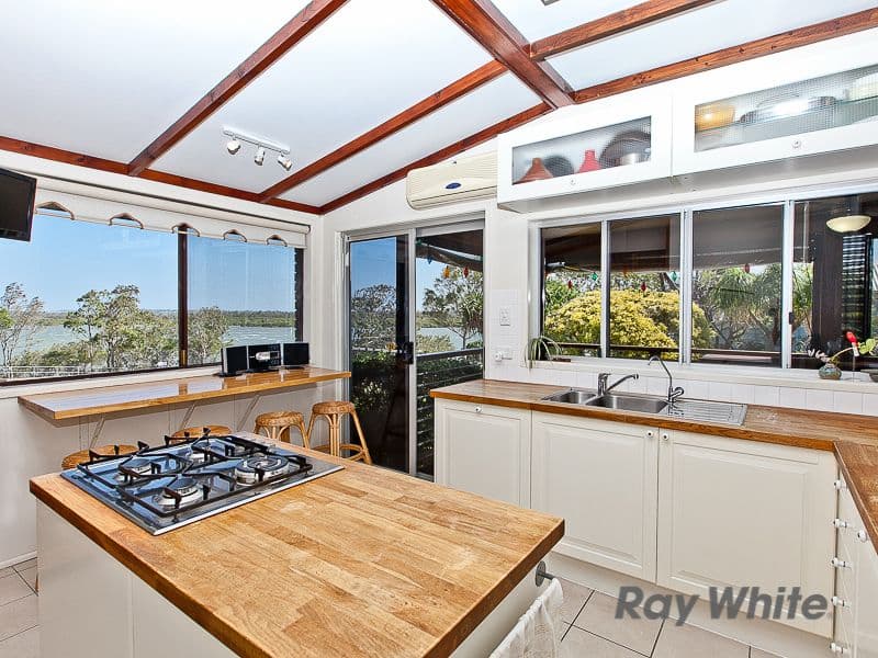 98 Shorncliffe Parade, SHORNCLIFFE QLD 4017, Shorncliffe - Thumbnail 6