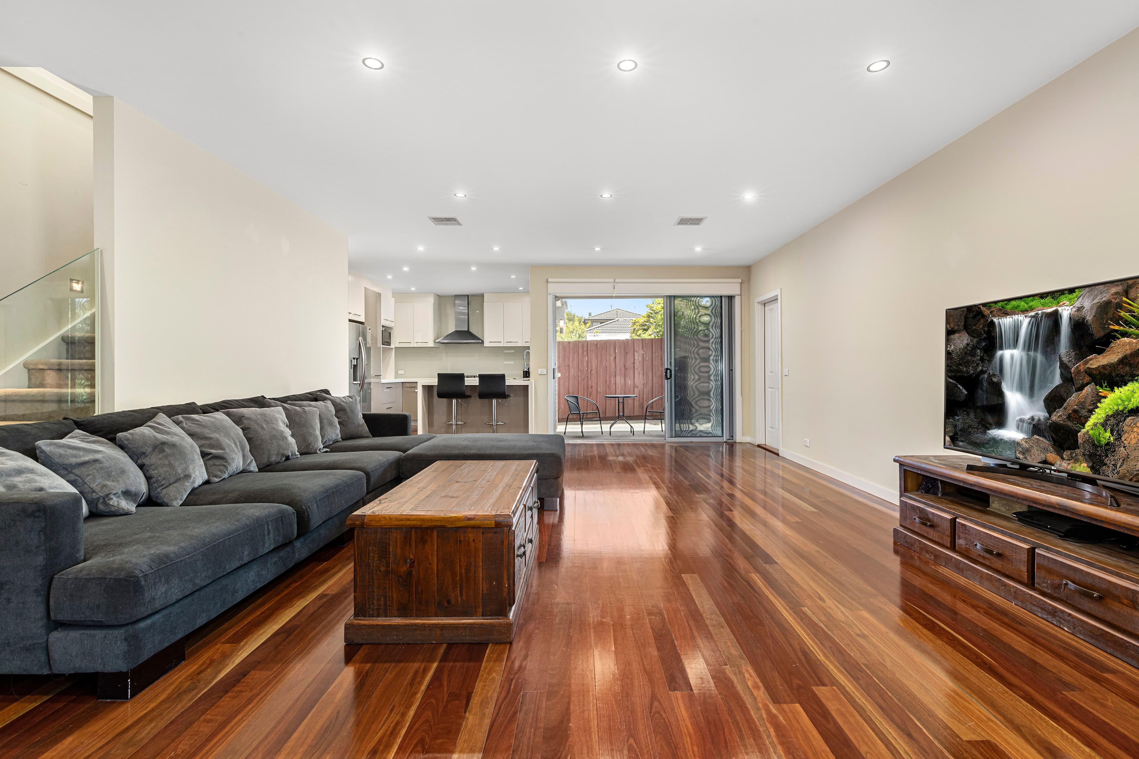 40 Pleasant Road, Thomastown VIC 3074, Thomastown - Thumbnail 3