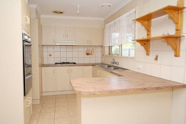 13 Aitken Avenue, HOPPERS CROSSING VIC 3029, Hoppers Crossing - Thumbnail 2
