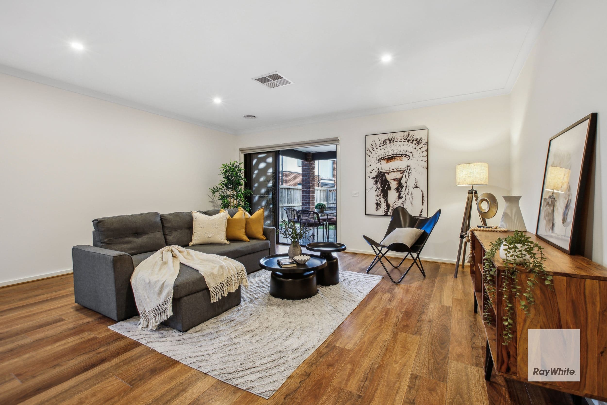 28 Orinoco Chase, Werribee VIC 3030, Werribee - Thumbnail 2