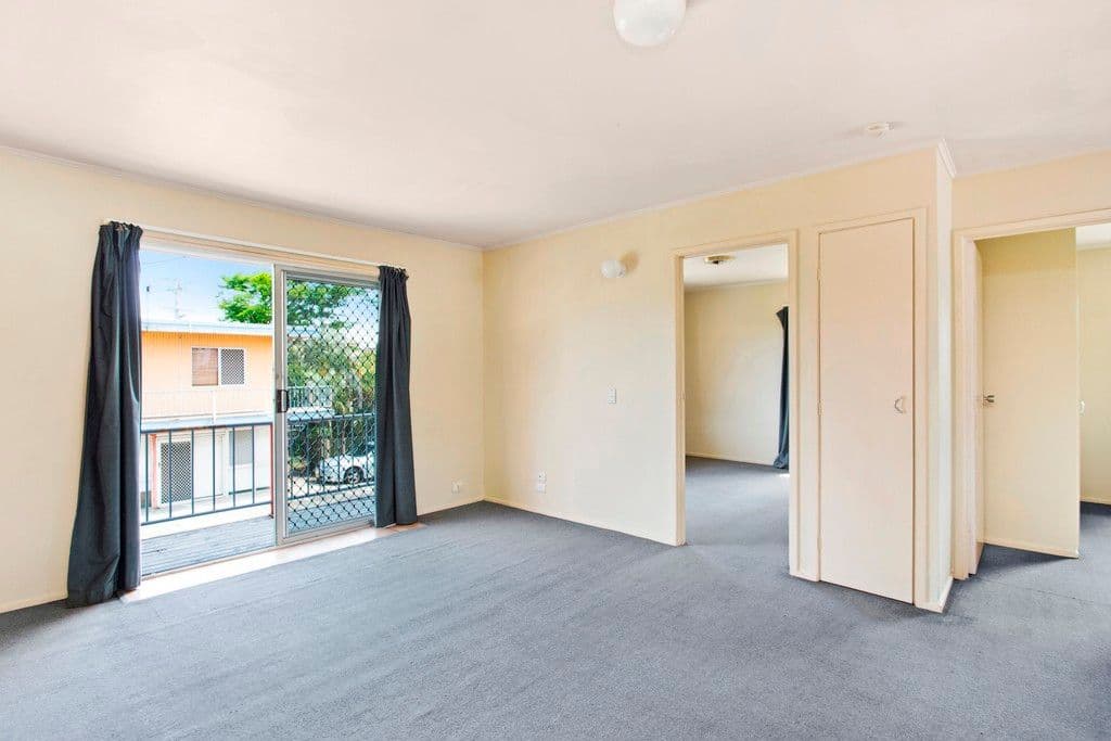 9 Surf Parade, Broadbeach QLD 4218, Broadbeach - Thumbnail 3