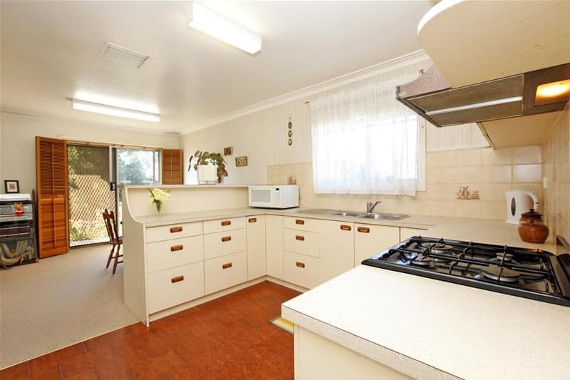 7 Rae Court, BUNDOORA VIC 3083, Bundoora - Thumbnail 5