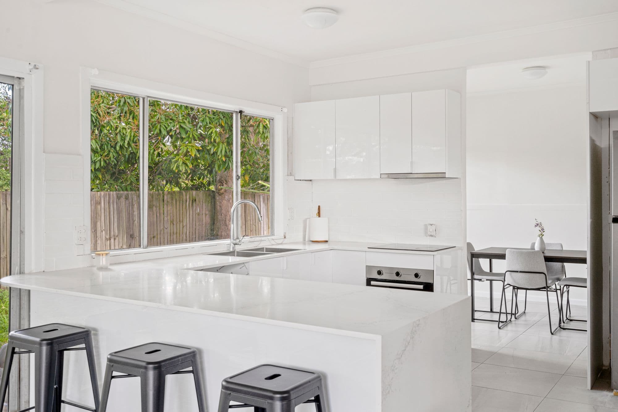 22 Dawson Street, Woodridge QLD 4114, Woodridge - Thumbnail 3