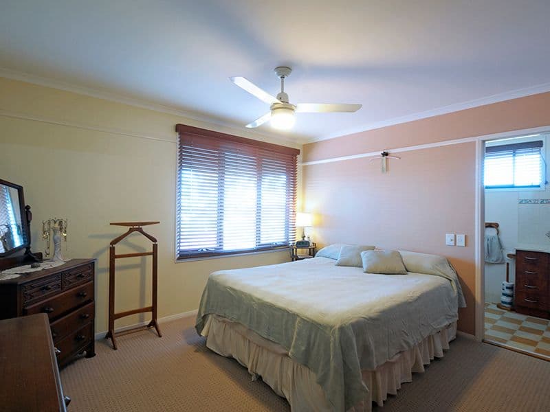 13 Bunya Place, PALM BEACH QLD 4221, Palm Beach - Thumbnail 7