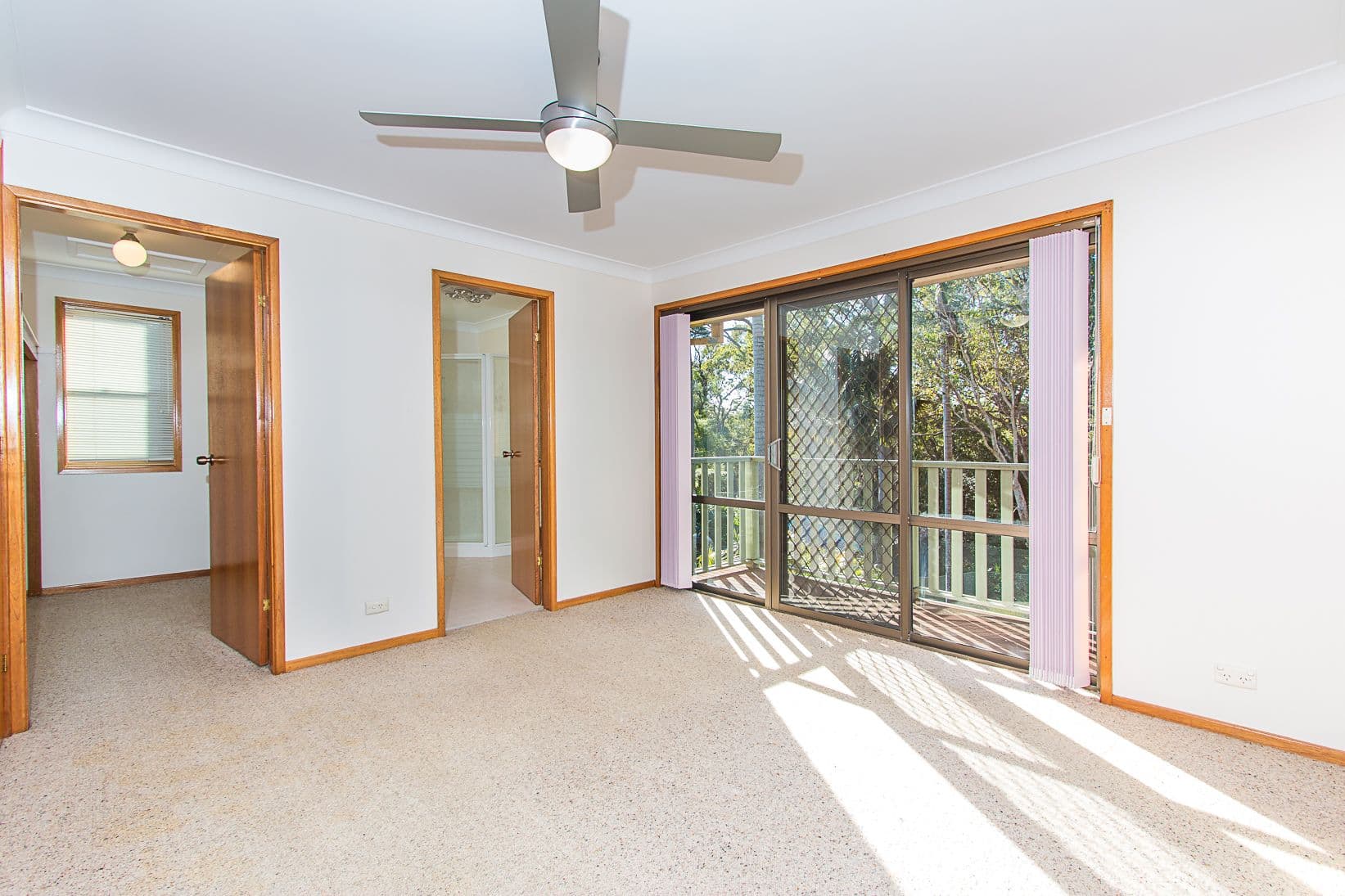 37 Kenton Crescent, Valentine - Thumbnail 3