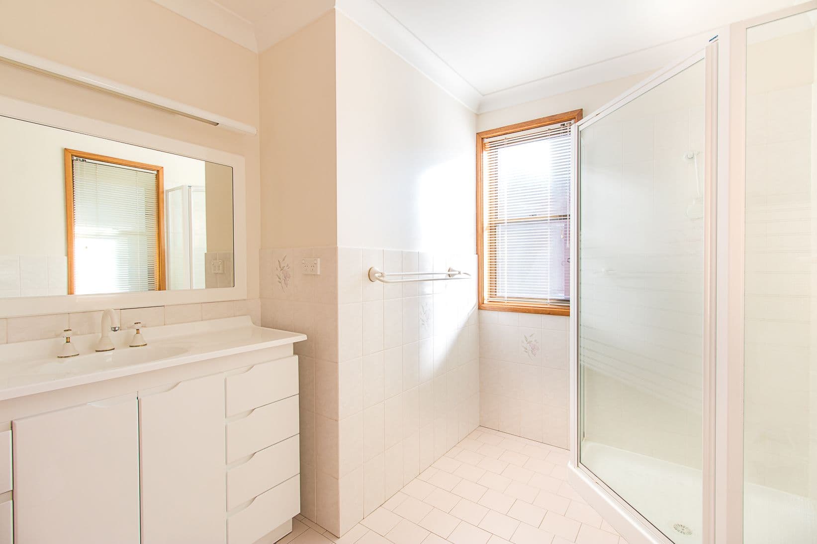 37 Kenton Crescent, Valentine - Thumbnail 4