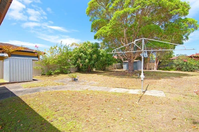 42 Manuka Parade, GOROKAN NSW 2263, Gorokan - Thumbnail 3