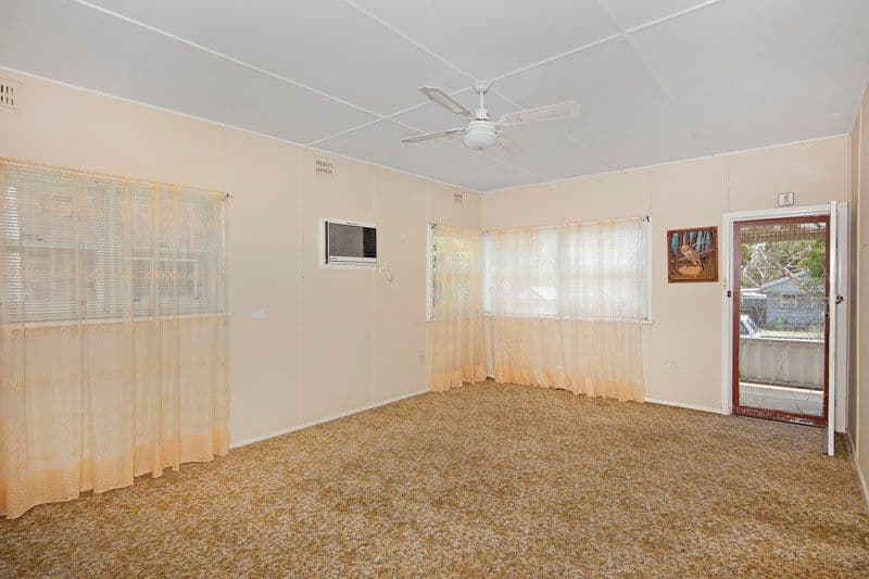 42 Manuka Parade, GOROKAN NSW 2263, Gorokan - Thumbnail 4
