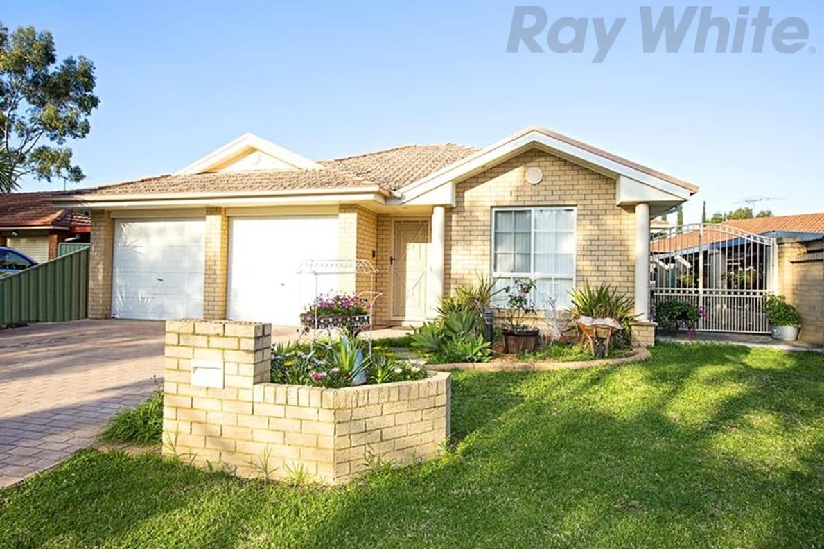 49 Rossini Drive, HINCHINBROOK NSW 2168, Hinchinbrook - Image 1