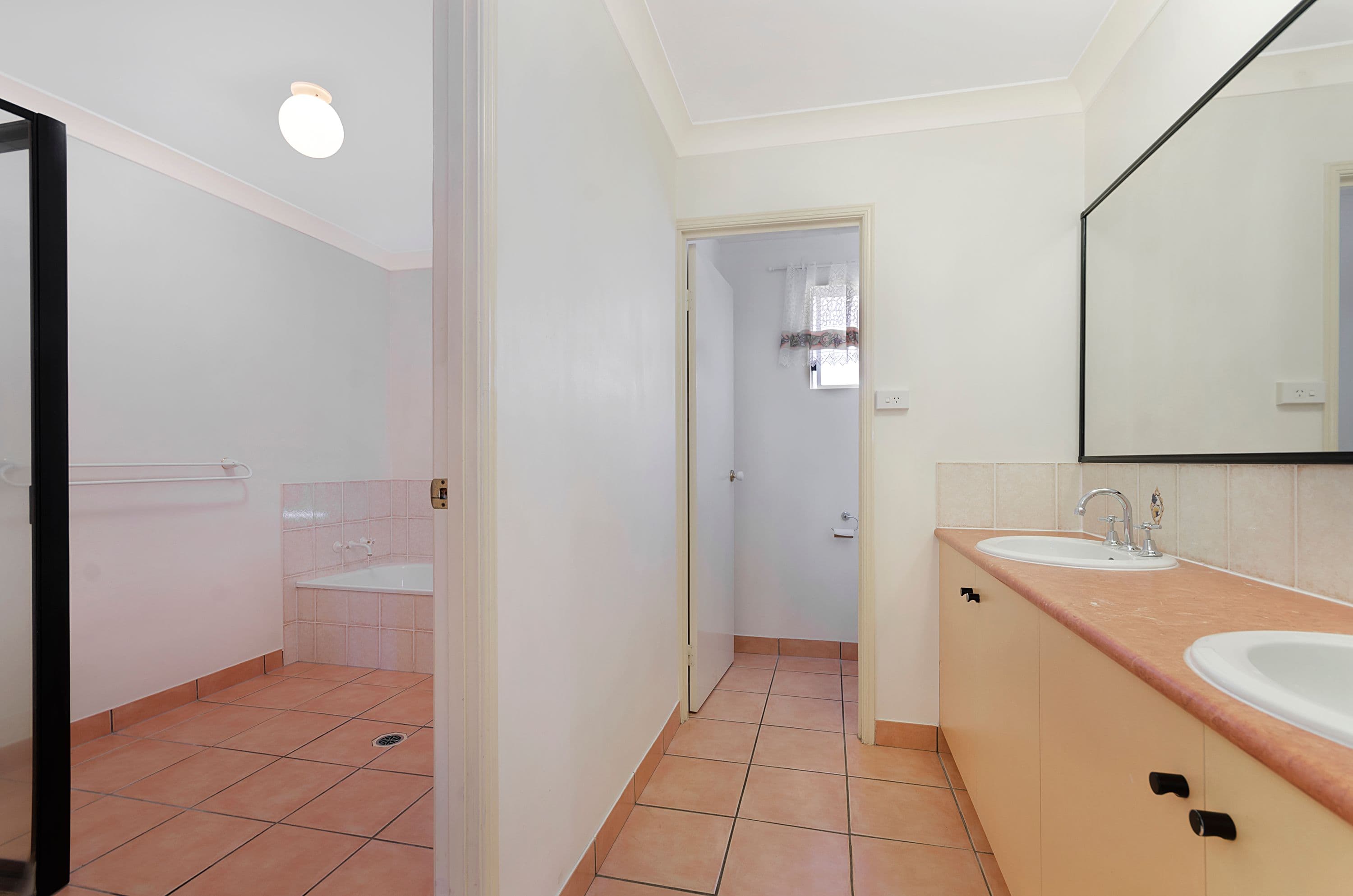59 Greenwood Drive, Kirwan QLD 4817, Kirwan - Thumbnail 8