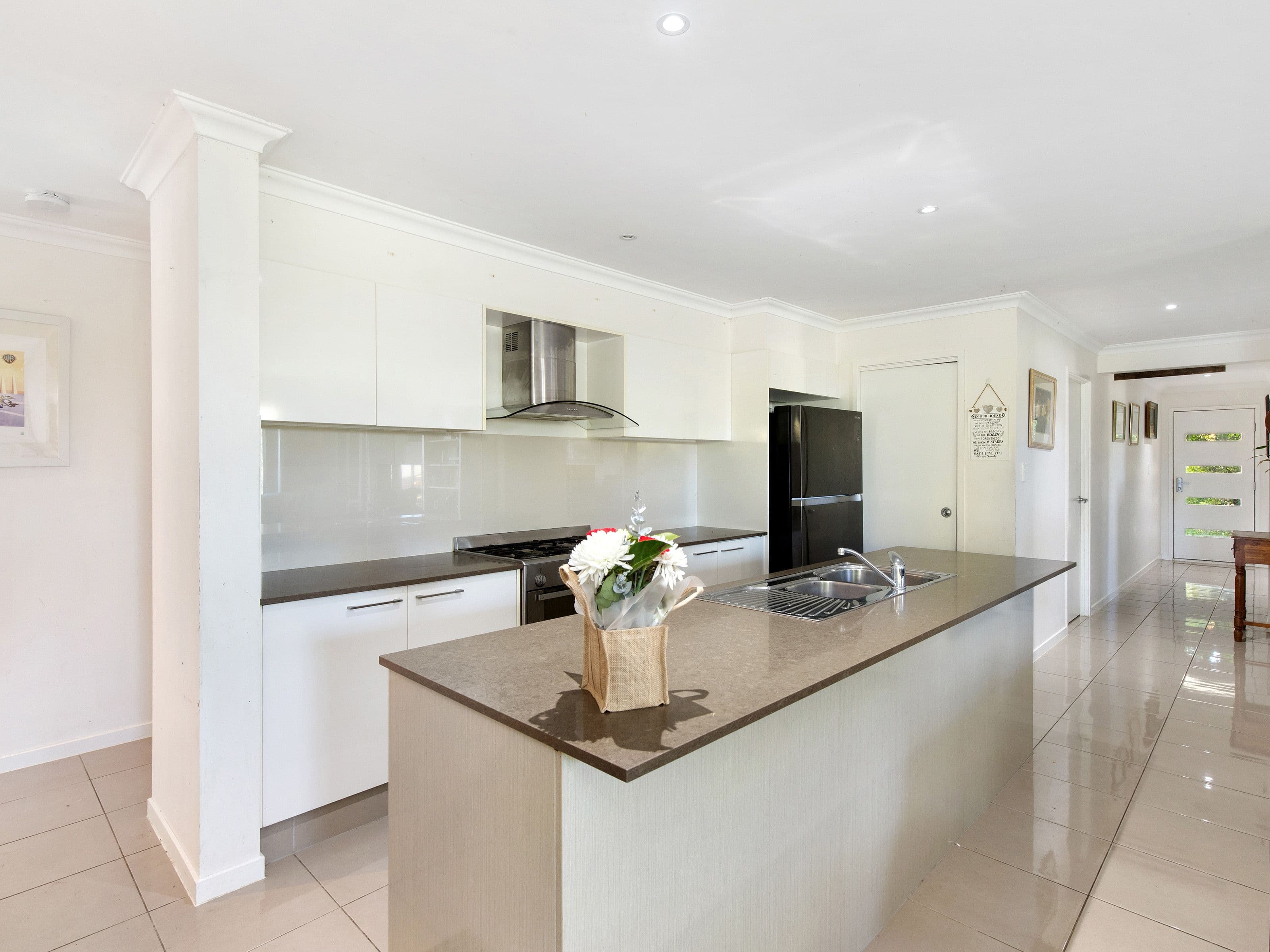2 Sarah Lane, Upper Coomera QLD 4209, Upper Coomera - Thumbnail 2