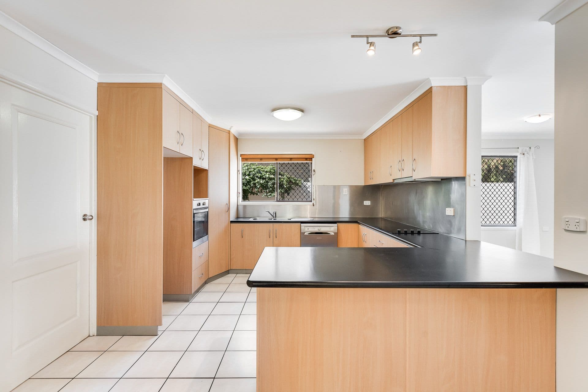 34A Aberdeen Street, Rangeville QLD 4350, Rangeville - Thumbnail 4