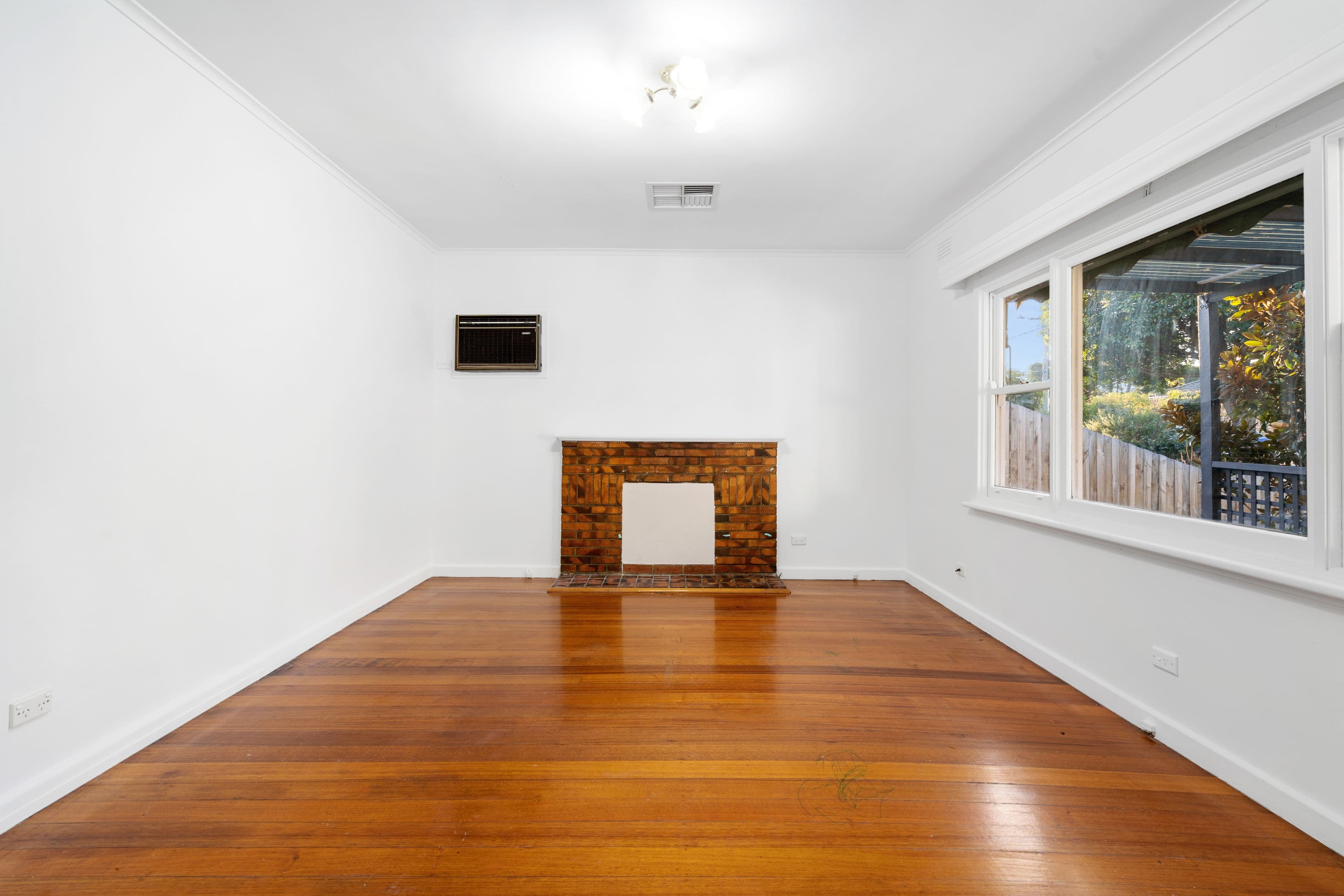 39 Keats Avenue, Kingsbury VIC 3083, Kingsbury - Thumbnail 2