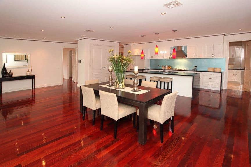 10 Beacon Street, GLEN WAVERLEY VIC 3150, Glen Waverley - Image 1