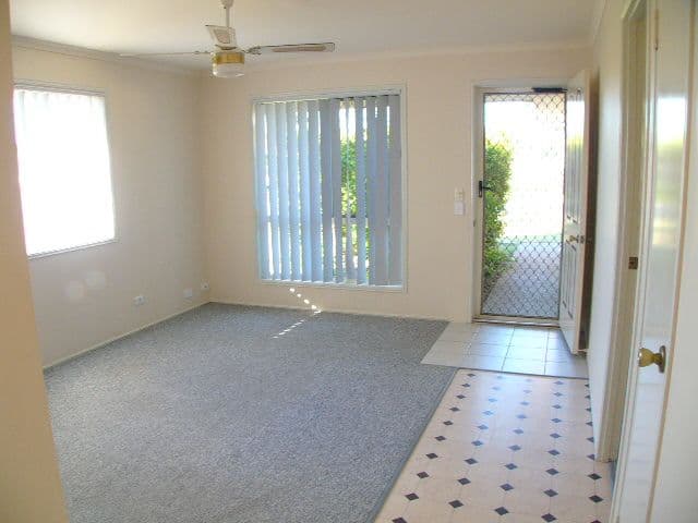 16 Magdalene Street, WYNNUM WEST QLD 4178, Wynnum West - Thumbnail 4