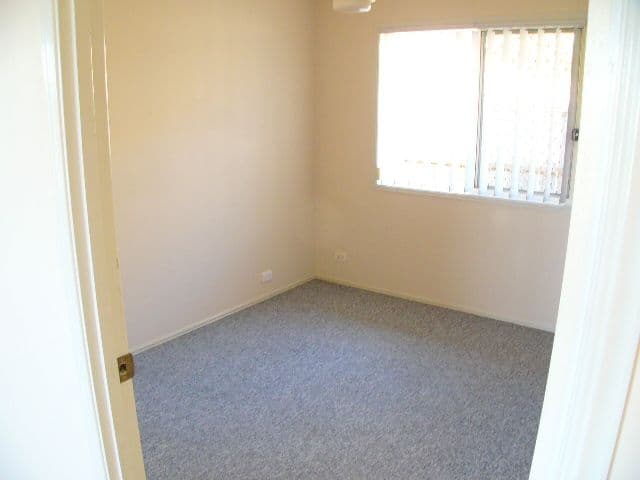 16 Magdalene Street, WYNNUM WEST QLD 4178, Wynnum West - Thumbnail 6