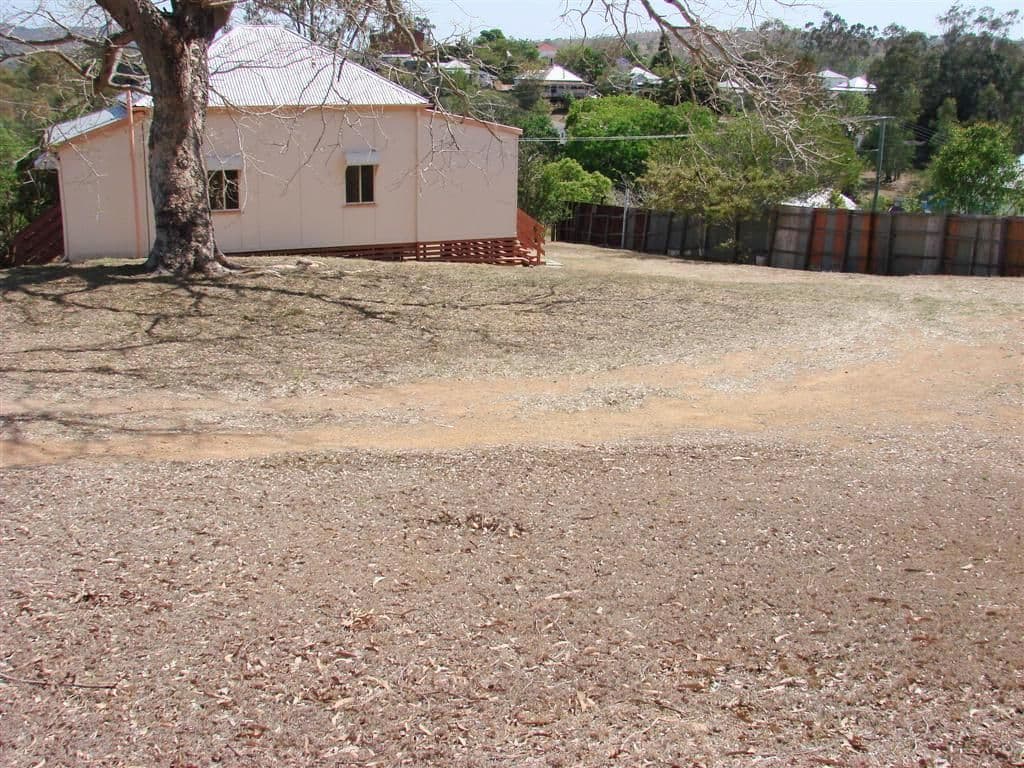 18 Pattison Street, MOUNT MORGAN QLD 4714, Mount Morgan - Thumbnail 8