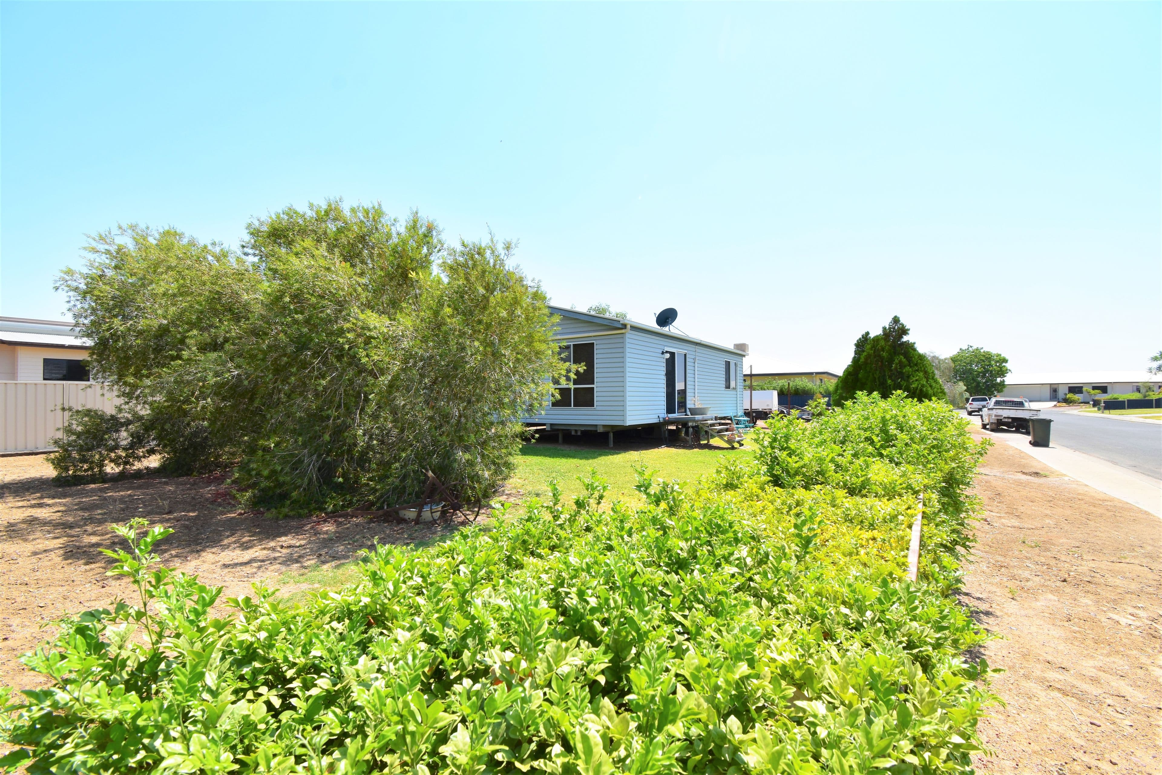 2 Honeyeater Court, Longreach QLD 4730, Longreach - Thumbnail 2