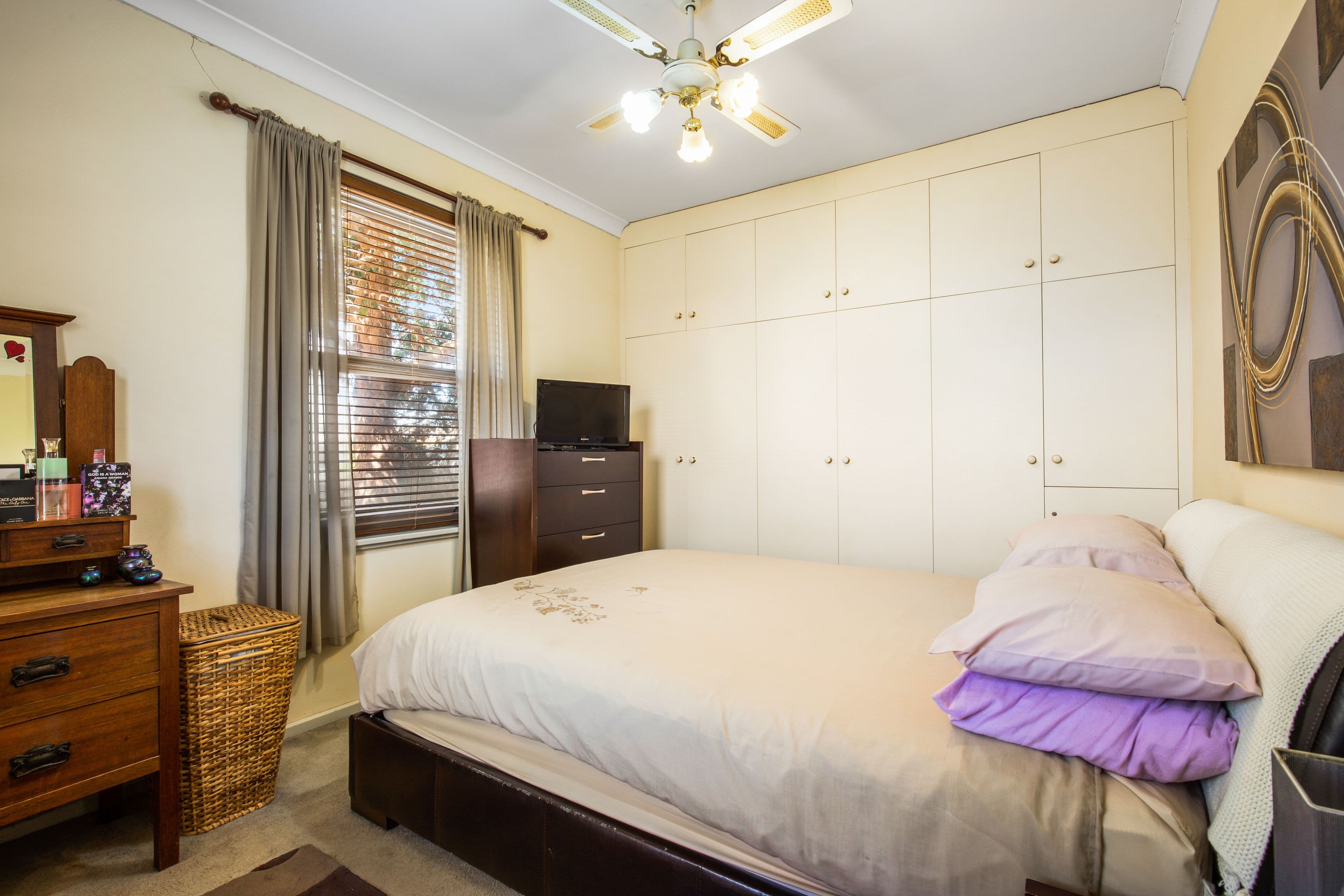 7 Ragless Avenue, Park Holme SA 5043, Park Holme - Thumbnail 3