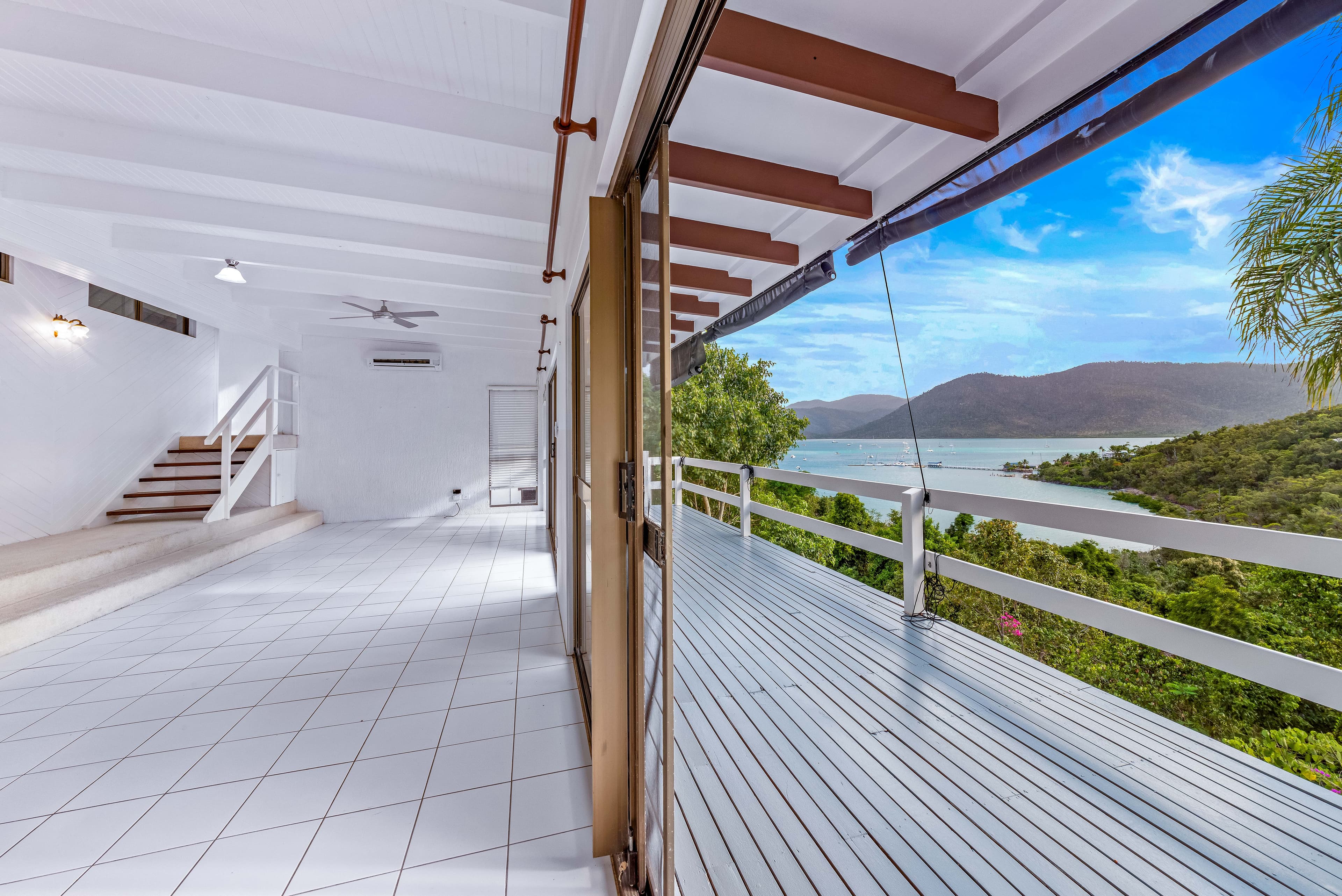 4 Harbour Avenue, Shute Harbour QLD 4802, Shute Harbour - Image 1