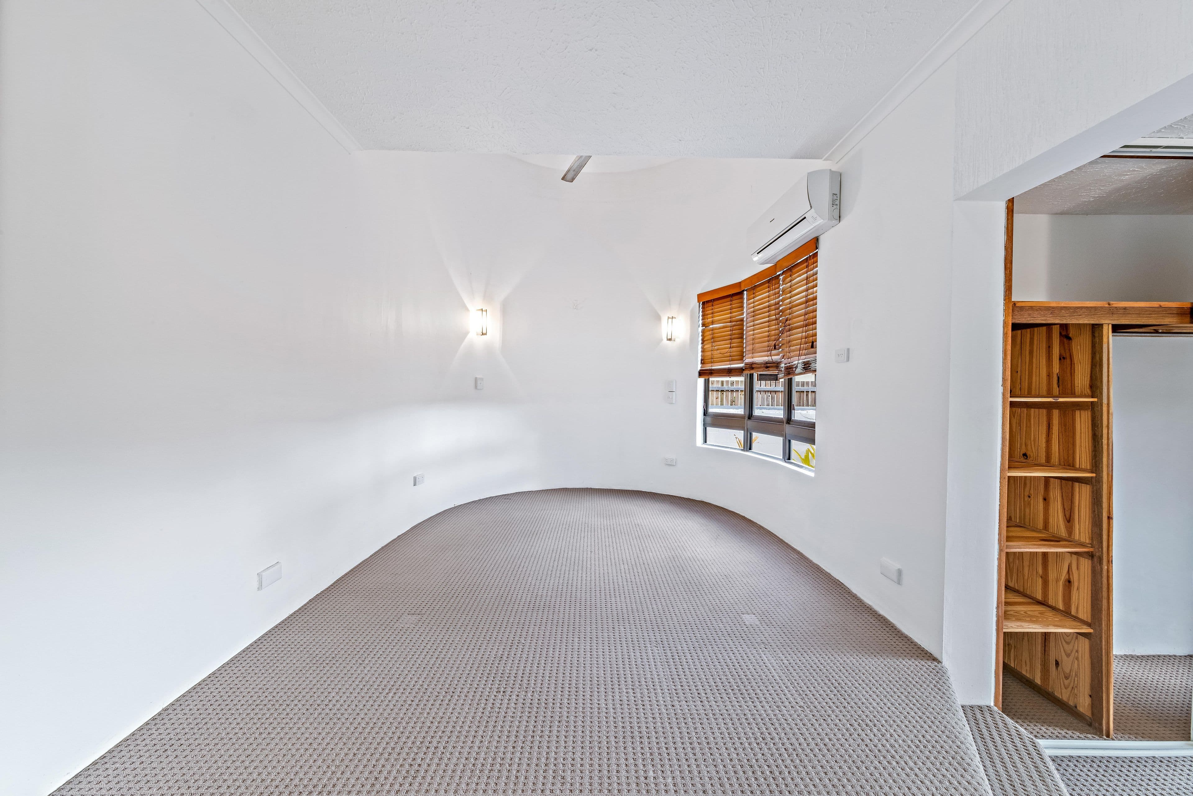 4 Harbour Avenue, Shute Harbour QLD 4802, Shute Harbour - Thumbnail 7