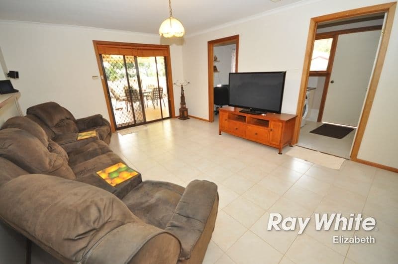 1 Kosmina Crescent, HILLBANK SA 5112, Hillbank - Thumbnail 8