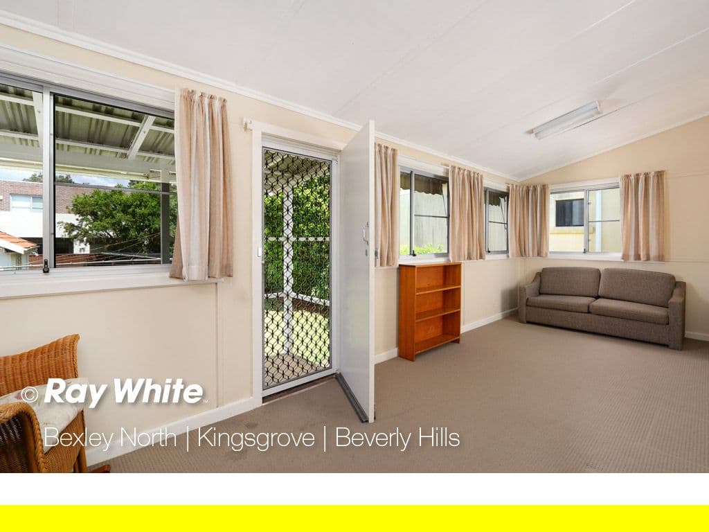 70 Glamis Street, Kingsgrove - Thumbnail 4