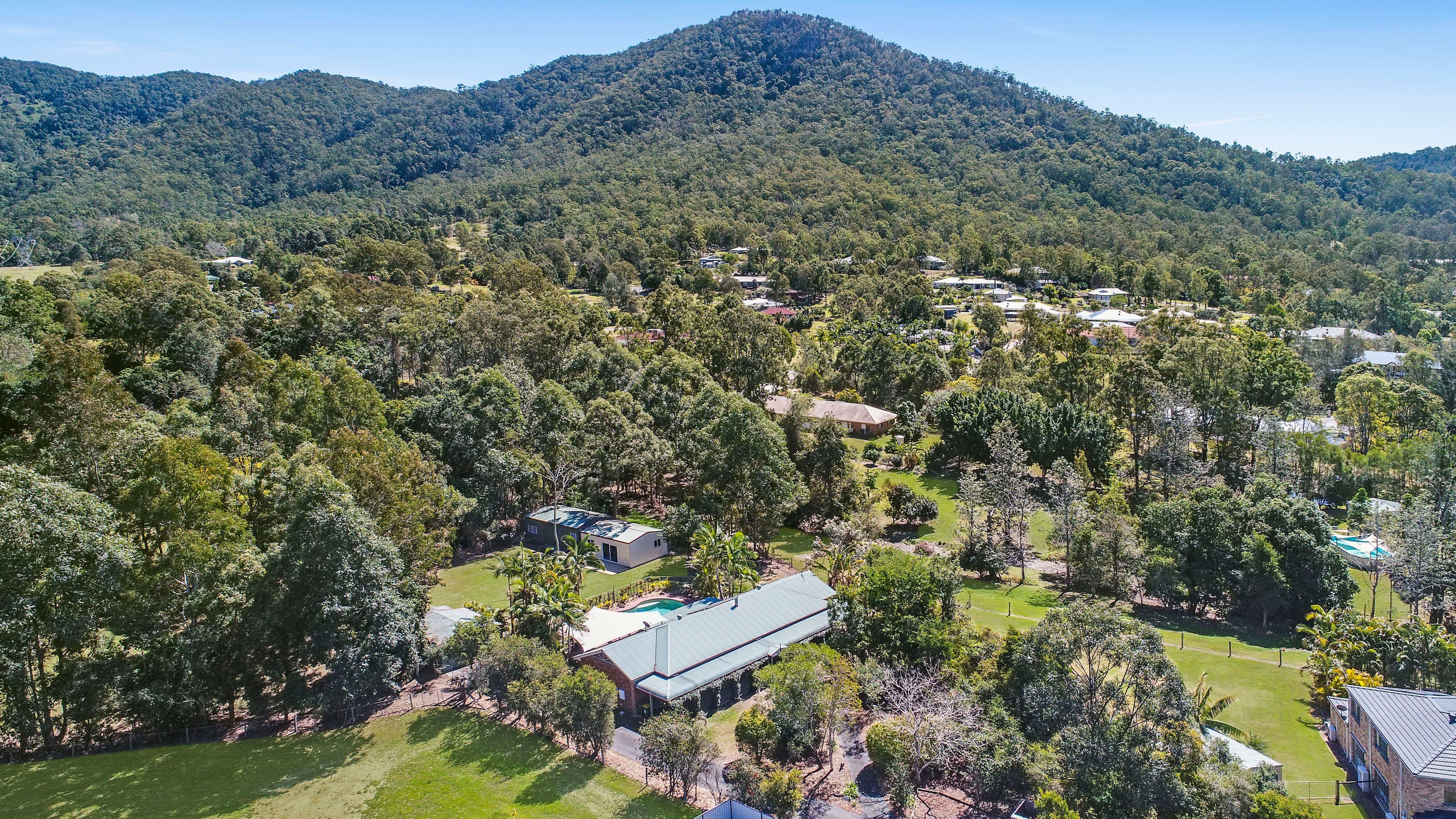 6 Pagewood Court, Highvale QLD 4520, Highvale - Thumbnail 4