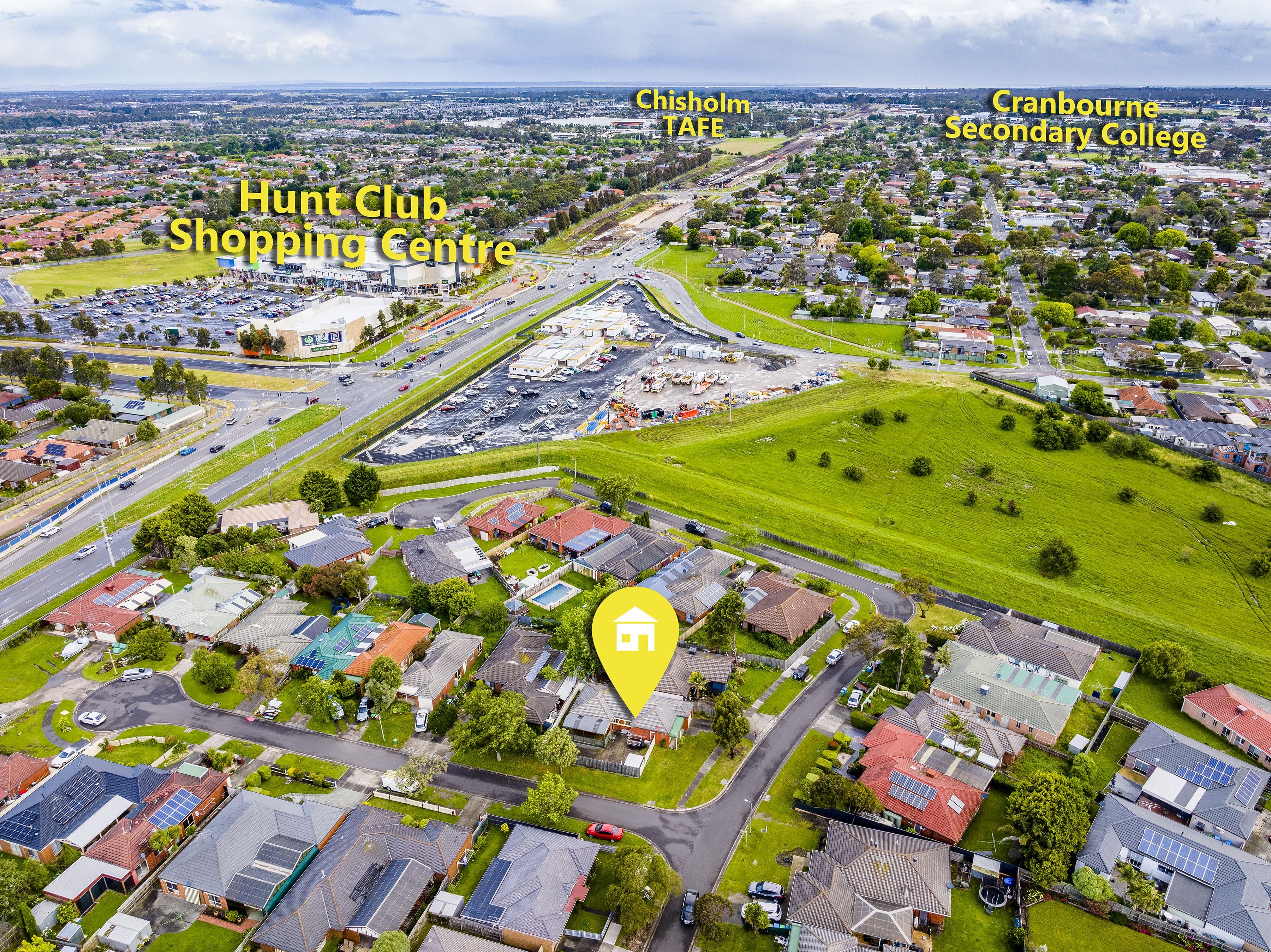 10 Seacombe Place, Cranbourne VIC 3977, Cranbourne - Thumbnail 2
