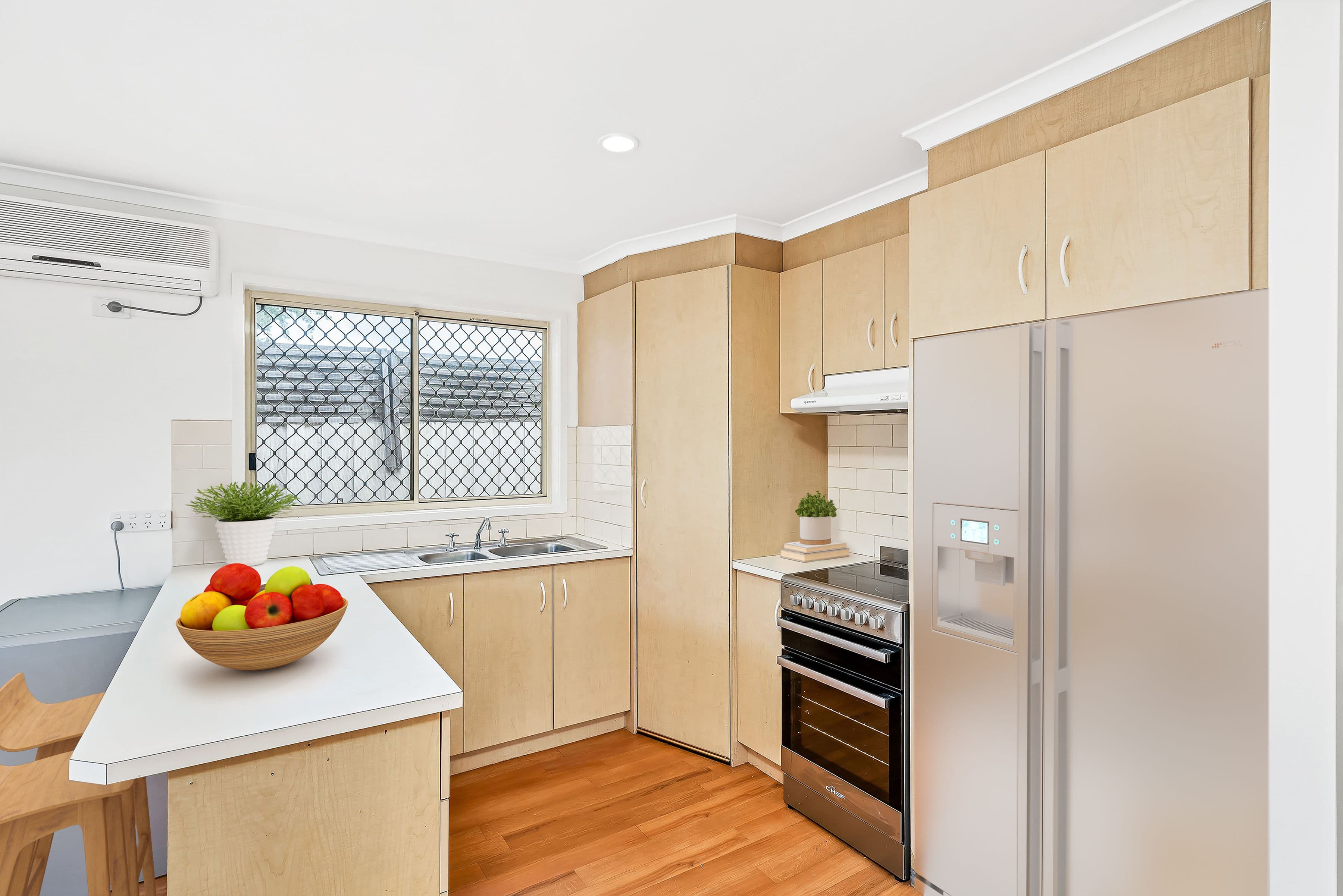 10 Seacombe Place, Cranbourne VIC 3977, Cranbourne - Thumbnail 4