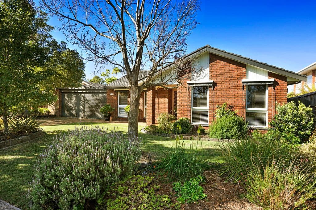 31 Golfwood Close, Dingley Village VIC 3172, Dingley Village - Thumbnail 2