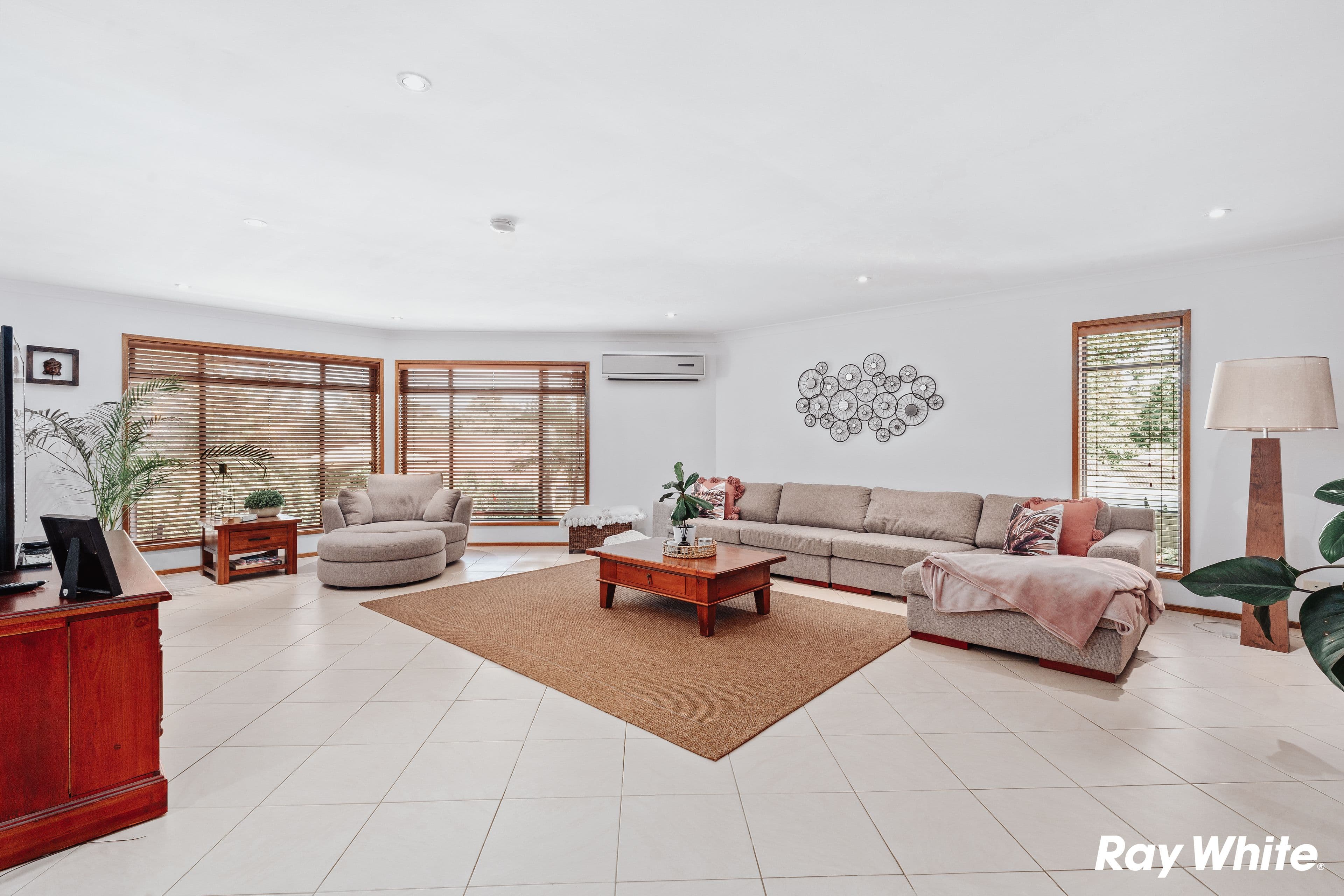 4 Benares Crescent, Acacia Gardens NSW 2763, Acacia Gardens - Thumbnail 2