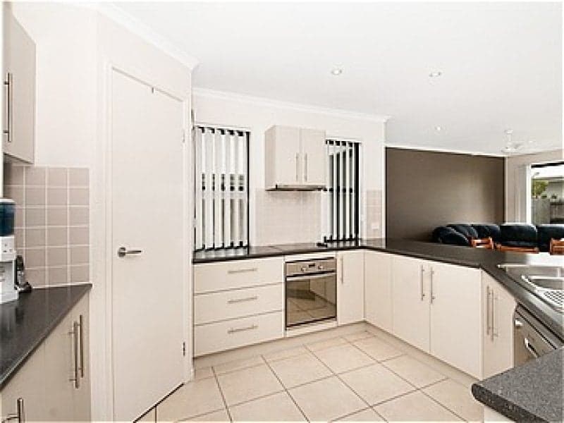 97 The Avenue, Peregian Springs - Thumbnail 5