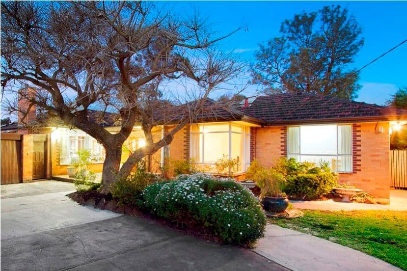 5  Belle Crescent, MORDIALLOC VIC 3195, Mordialloc - Thumbnail 2