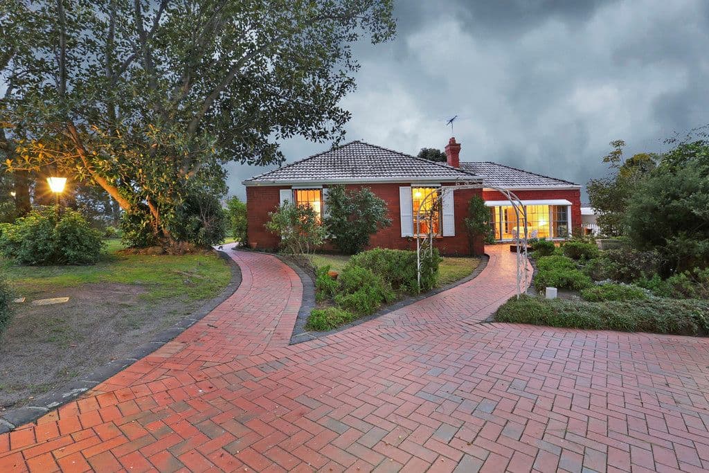 3 Keram Crescent, Highton VIC 3216, Highton - Image 1