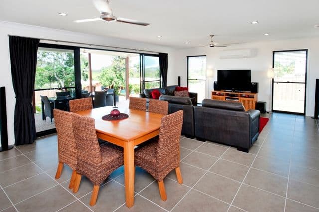 43 Dobinson Street, BUCASIA QLD 4750, Bucasia - Thumbnail 3