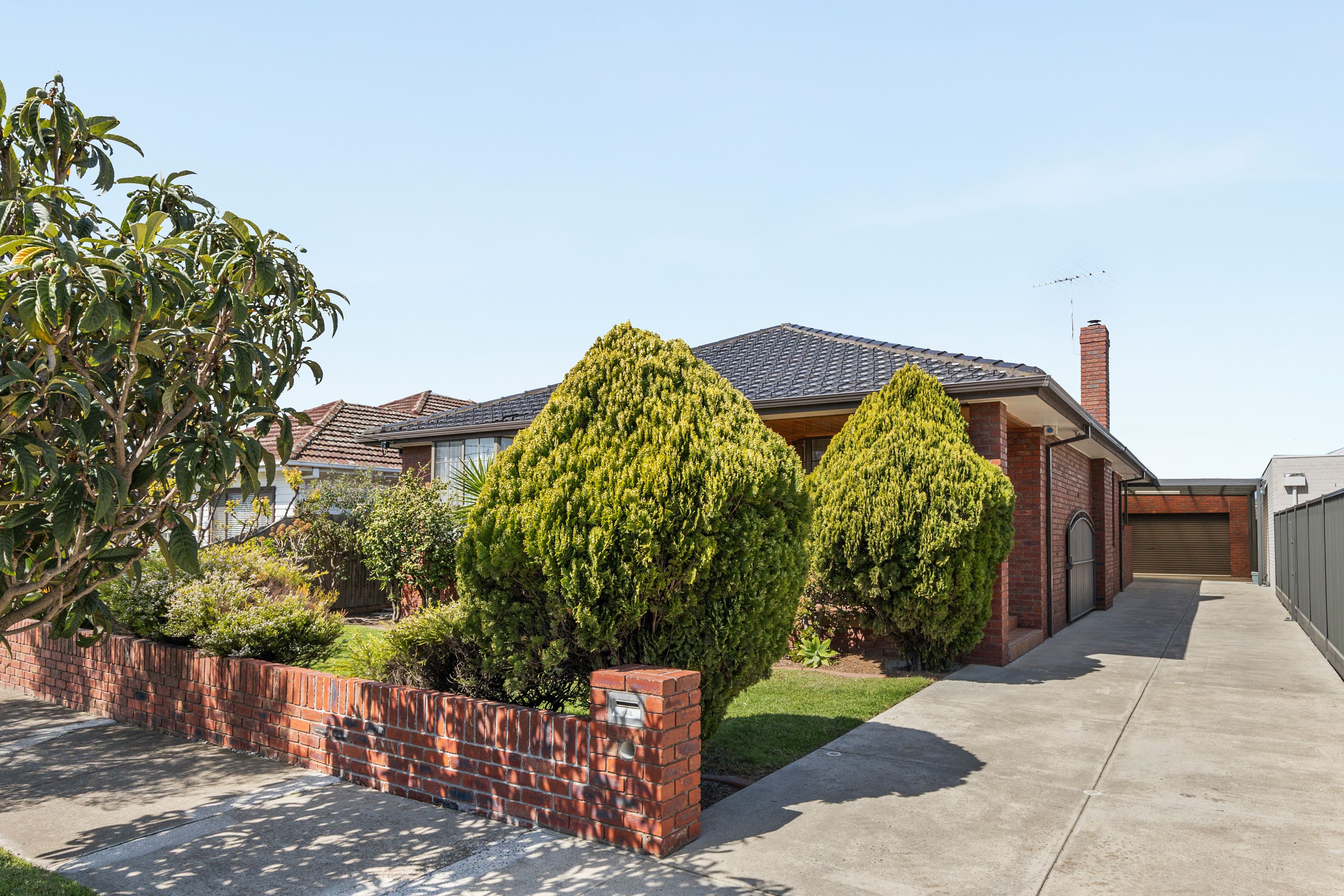 21 Corrigan Avenue, Brooklyn VIC 3012, Brooklyn - Thumbnail 2