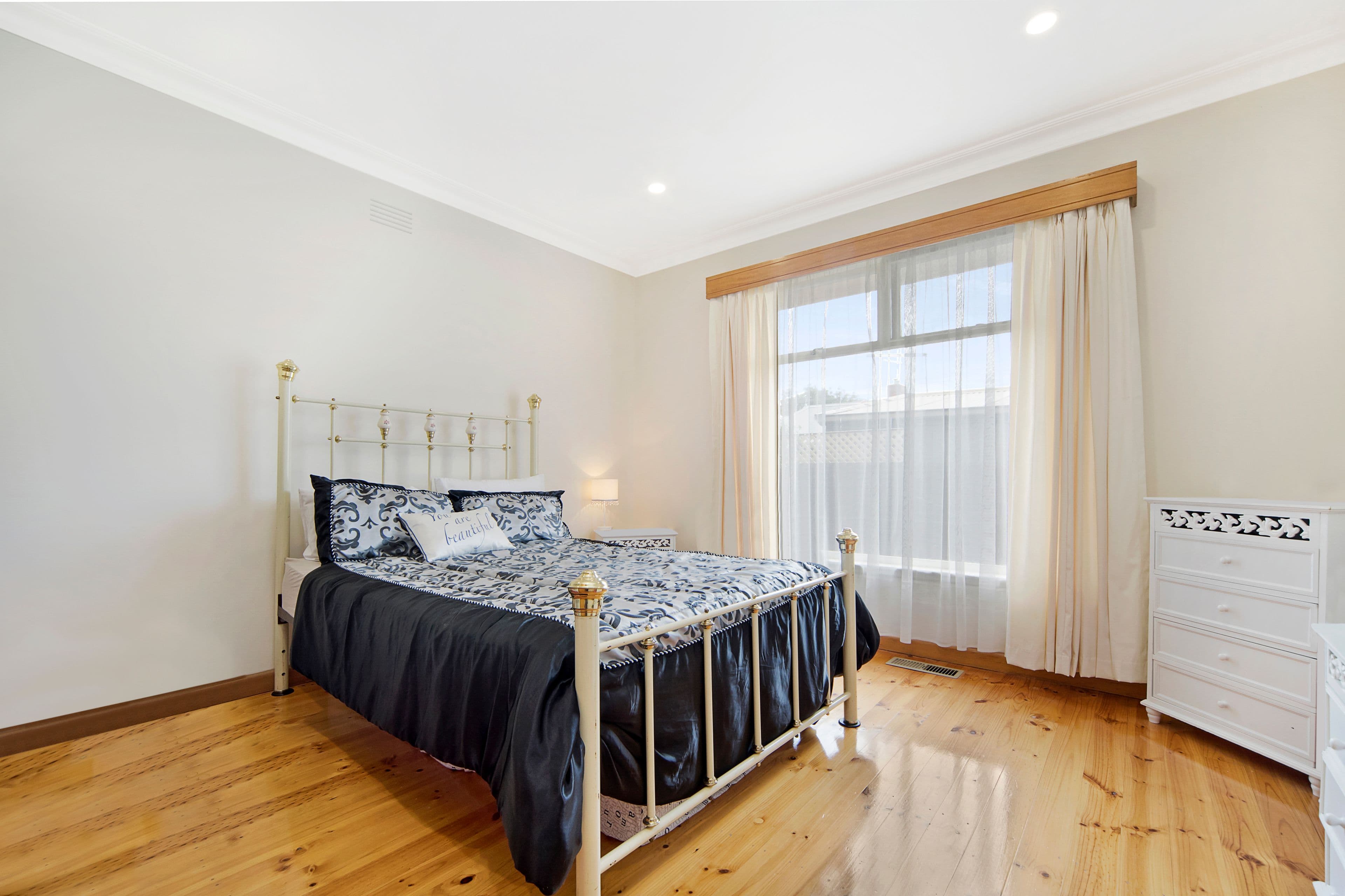 22 Edinburgh Drive, Townsend - Thumbnail 7