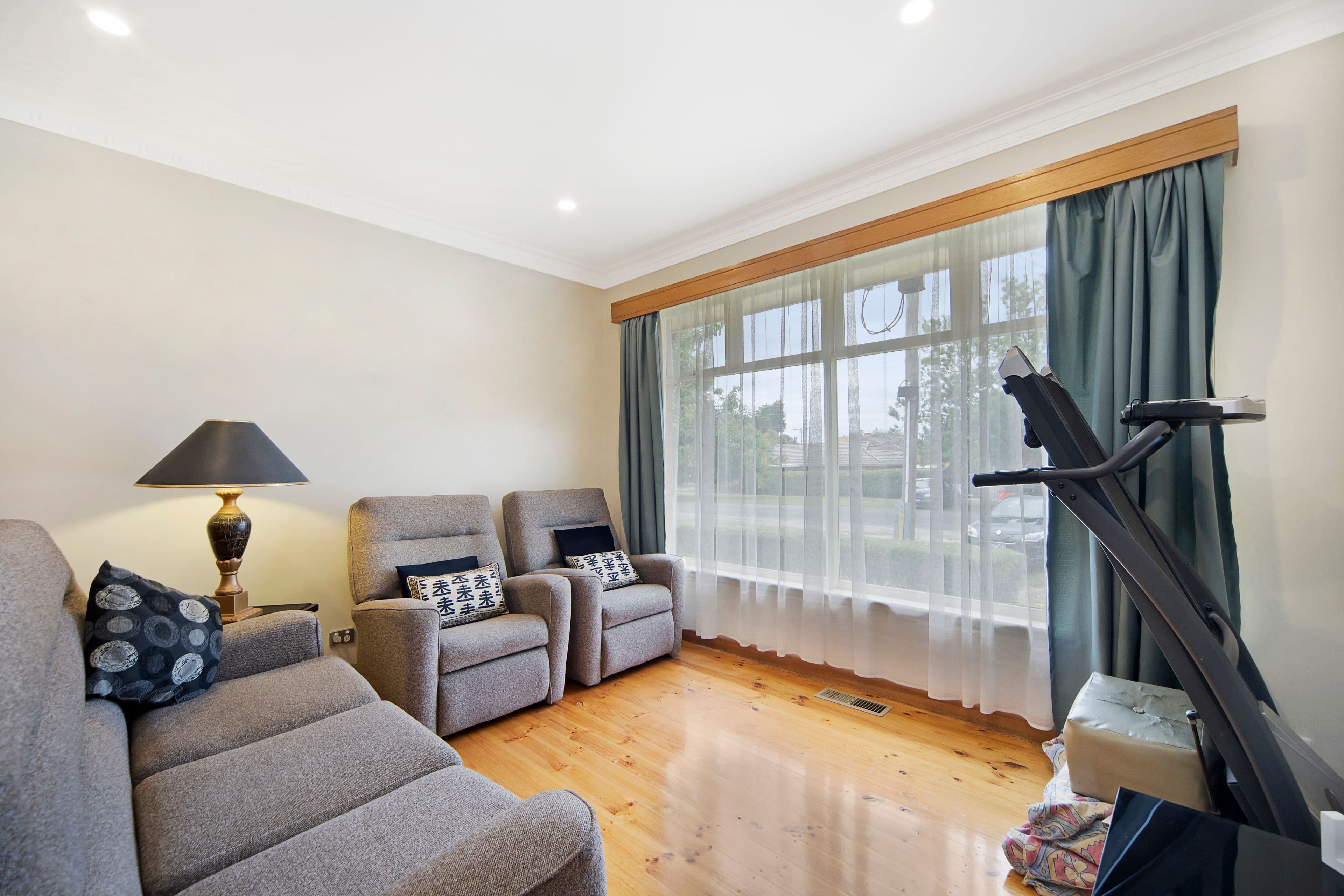 22 Edinburgh Drive, Townsend - Thumbnail 8
