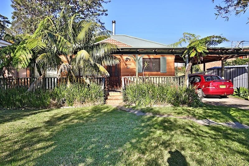 14 Orama Crescent, Orient Point - Image 1