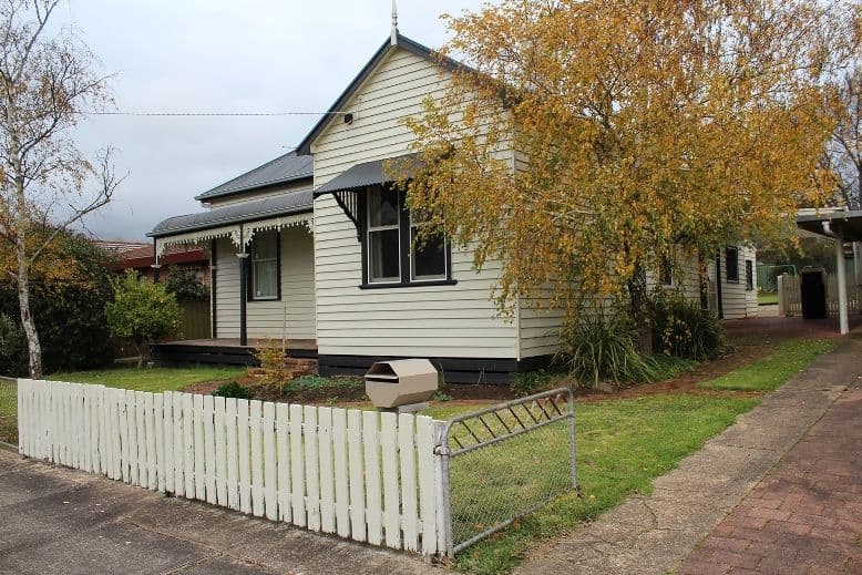 10 Lonsdale, Hamilton VIC 3300, Hamilton - Thumbnail 2